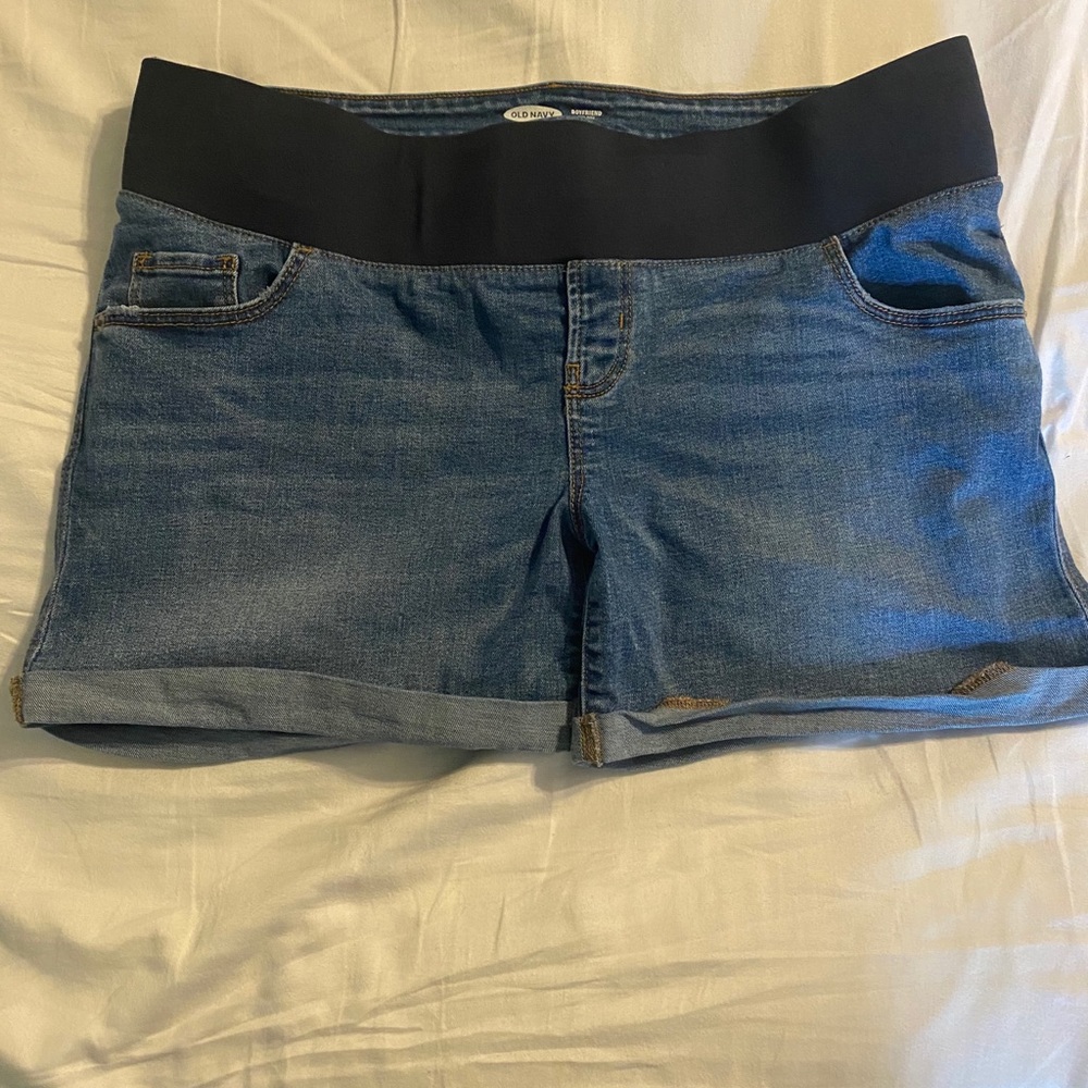 Old navy Maternity jean shorts